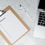 10 Tipps für die perfekte Bewerbung: Was Personaler wirklich lesen wollen, welche Fehler sofort aussortieren und wie du im Vorstellungsgespräch überzeugst