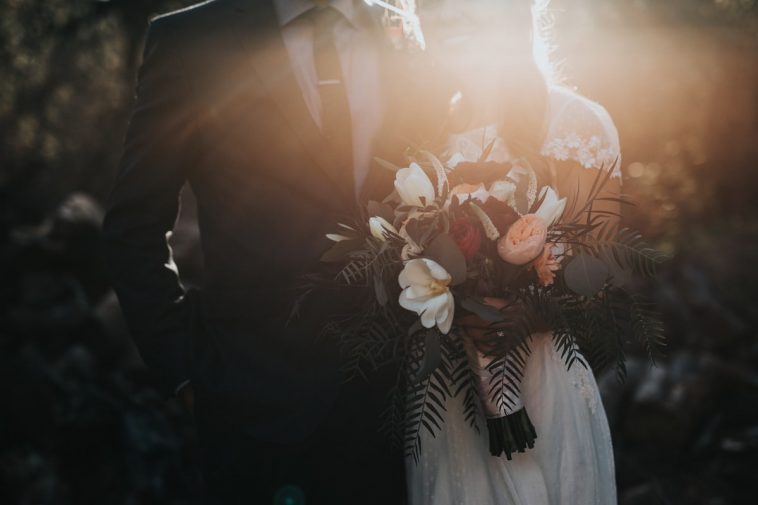 10 Tipps fuer eine Traumhochzeit, die nicht 30.000 Euro kosten muss: Wie ihr genauso schoen feiert und tausende Euro spart
