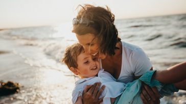 15 Schwangerschaftsbeschwerden und was wirklich dagegen hilft: Vom ersten Trimester bis zur Geburt – ehrlich, praktisch und ohne Panikmache