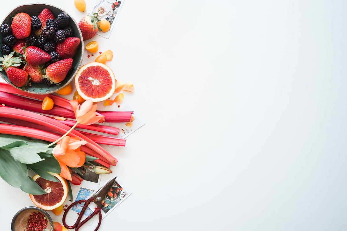 Anti-entzündliche Ernährung: Welche Lebensmittel chronische Entzündungen bekämpfen und welche sie befeuern