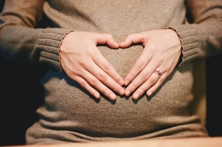 Ernährung in der Schwangerschaft: Was du essen darfst, was verboten ist und welche Nährstoffe dein Baby jetzt braucht