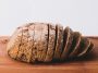 Brot backen fuer absolute Anfaenger: Das No-Knead-Rezept, das immer gelingt, nur vier Zutaten braucht und besser schmeckt als vom Baecker