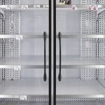 Kuehlschrank richtig einraeumen: Warum dein Gemuese im falschen Fach welkt, welche Lebensmittel nicht in den Kuehlschrank gehoeren und wie Ordnung Lebensmittelverschwendung halbiert