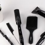 Locken richtig pflegen: Warum deine Locken kraus statt definiert sind, was die Curly-Girl-Methode ist und wie du endlich die Locken bekommst, die du dir wuenschst