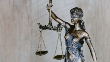 Notar Kosten: Wann du einen brauchst, was du wirklich zahlst und in welchen Faellen du dir den Gang