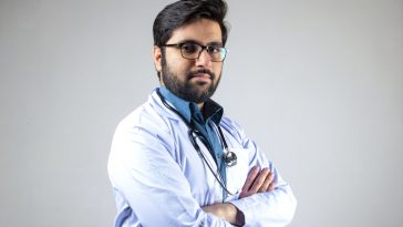 PCO-Syndrom: Warum du zunimmst, deine Periode ausbleibt und dein Arzt es trotzdem uebersieht – Symptome, Diagnose und Behandlung, die wirklich funktioniert