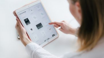 Sodbrennen in der Schwangerschaft: Warum es dich trifft, welche Hausmittel wirklich helfen und welche Medikamente fuer dein Baby sicher sind