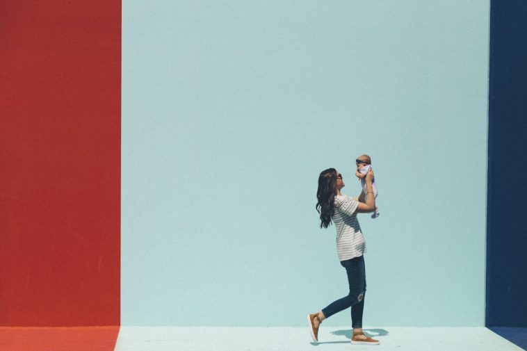 Wann und wie abstillen? Die sanften Methoden, die fuer Mutter und Kind funktionieren und warum es keinen richtigen Zeitpunkt gibt – nur deinen