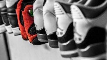 Arbeitsvertrag pruefen: 8 Klauseln, die du vor der Unterschrift unbedingt checken musst – und welche