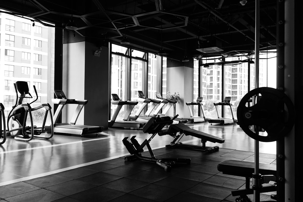 Fitnessstudio kuendigen: Welche Fristen gelten, wann Krankheit und Umzug zur Sonderkuendigung berech