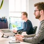 Trinkgeld in Deutschland: Wie viel angemessen ist, wo du geben solltest und warum die Kartenzahlung